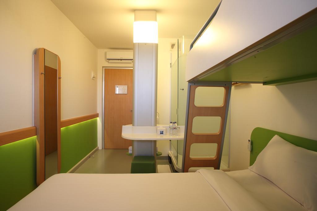 Cordia Hotel Surabaya Airport - Hotel Dalam Bandara - Formerly Ibis Budget Surabaya Airport Sidoarjo Zewnętrze zdjęcie