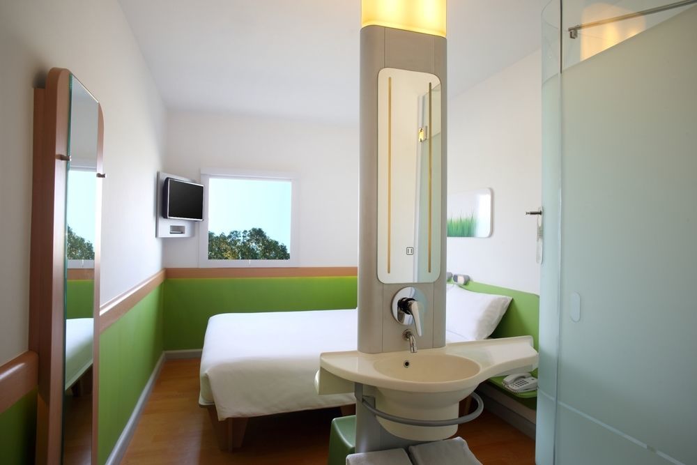 Cordia Hotel Surabaya Airport - Hotel Dalam Bandara - Formerly Ibis Budget Surabaya Airport Sidoarjo Zewnętrze zdjęcie